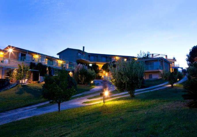 Daphne Holiday Club Chalkidiki Eksteriør billede