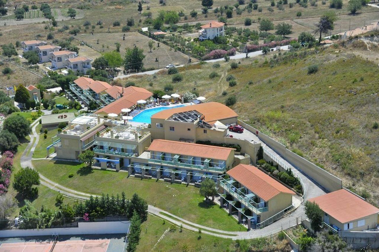 Daphne Holiday Club Chalkidiki Eksteriør billede